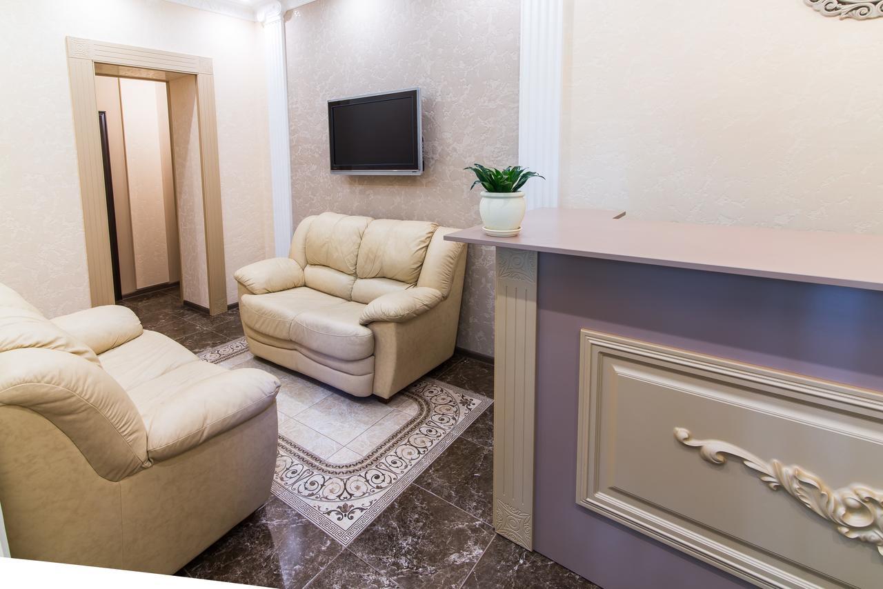 L.O.Y Family Hotel Dnepropetrovsk Exterior foto